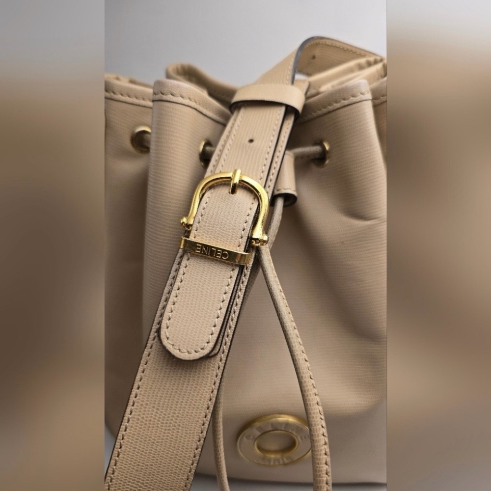 Authentic Cream Celine Bucket Bag - Picture 13 of 14